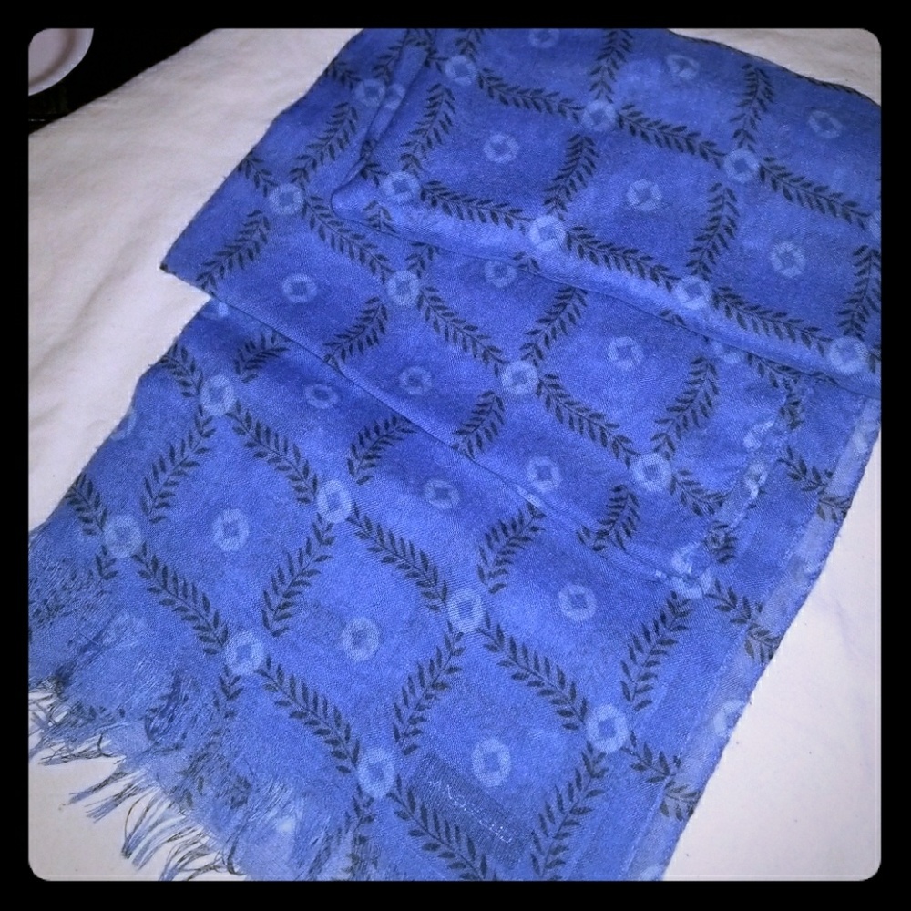 Chase Scarf